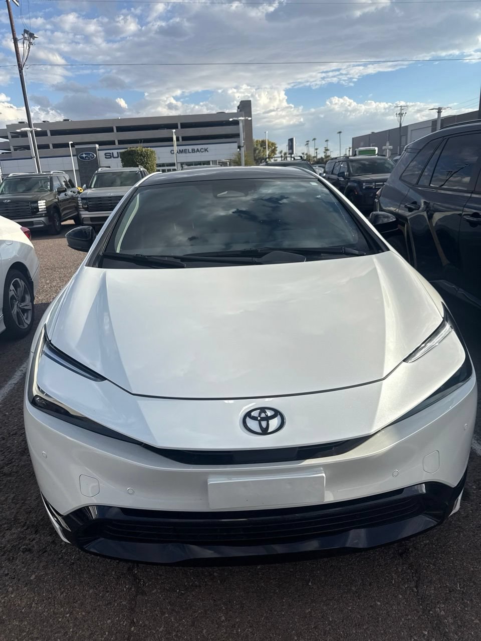 Used 2026 Toyota Prius Plug-In Hybrid FWD image 4