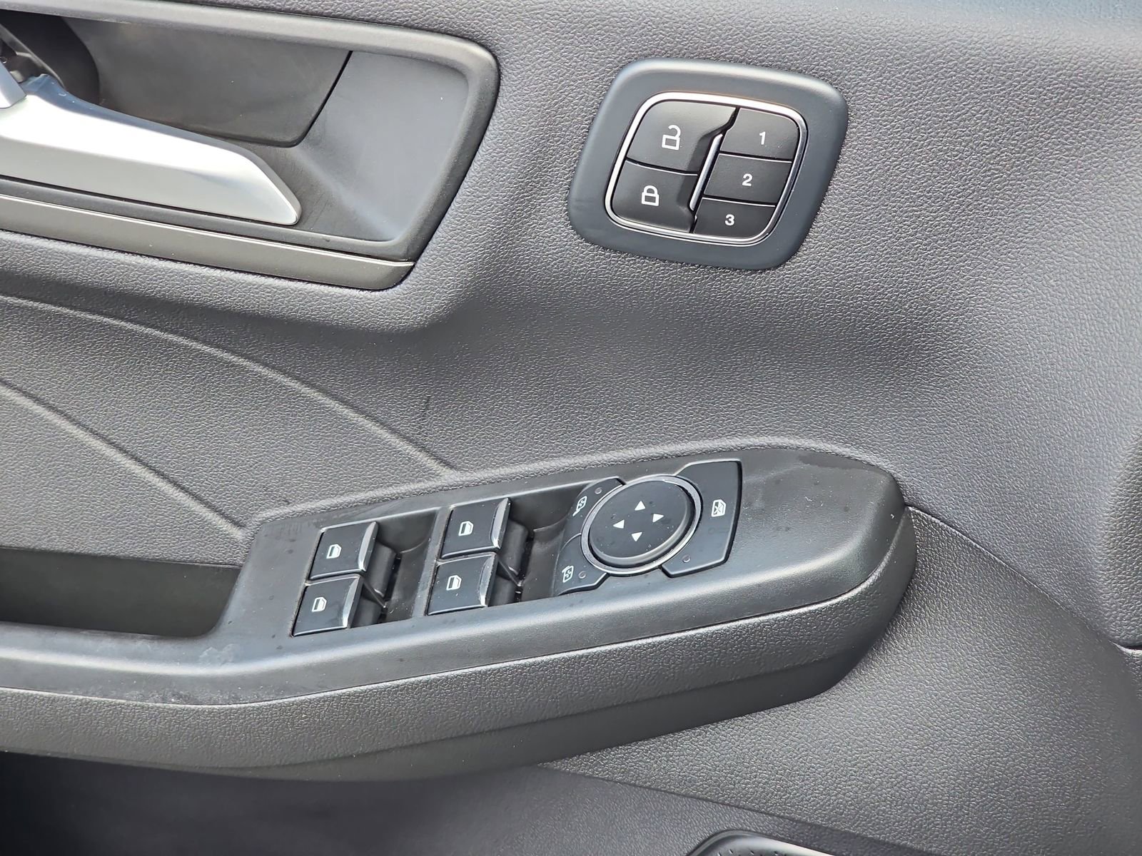 Used 2023 Ford Escape Active w/ Tech Pack #2 image 34