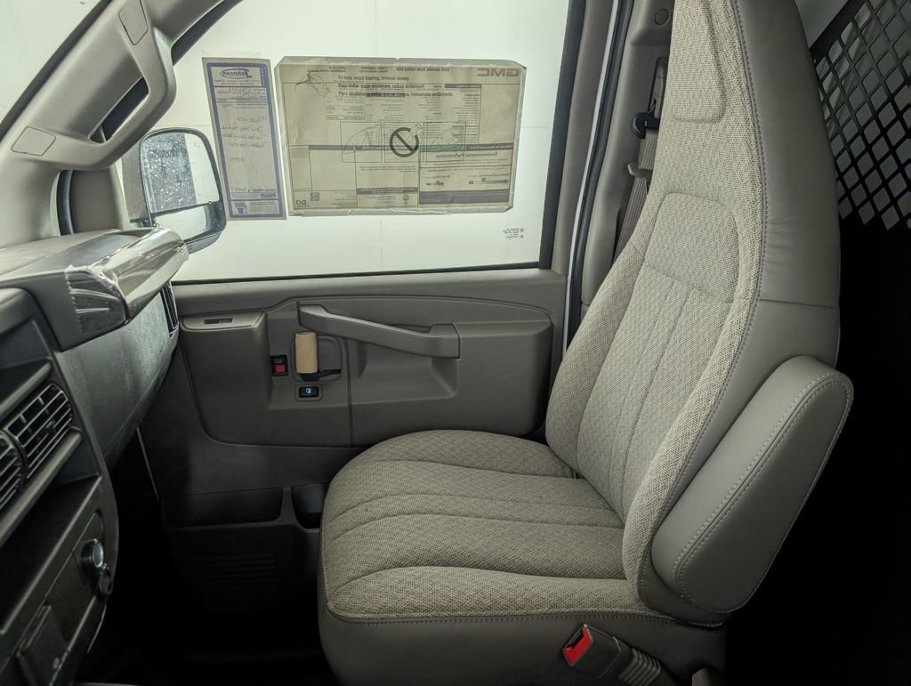 New 2025 GMC Savana 2500 w/ Driver Convenience Package image 24