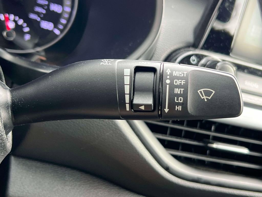 Used 2023 Kia Forte LXS w/ LXS Technology Package image 22