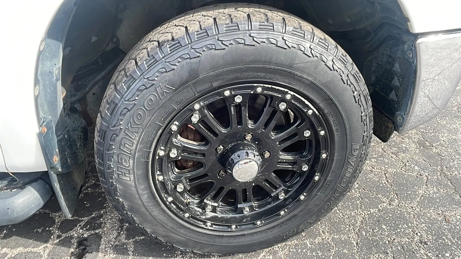 Used 2011 Toyota Tundra 4x4 CrewMax image 10