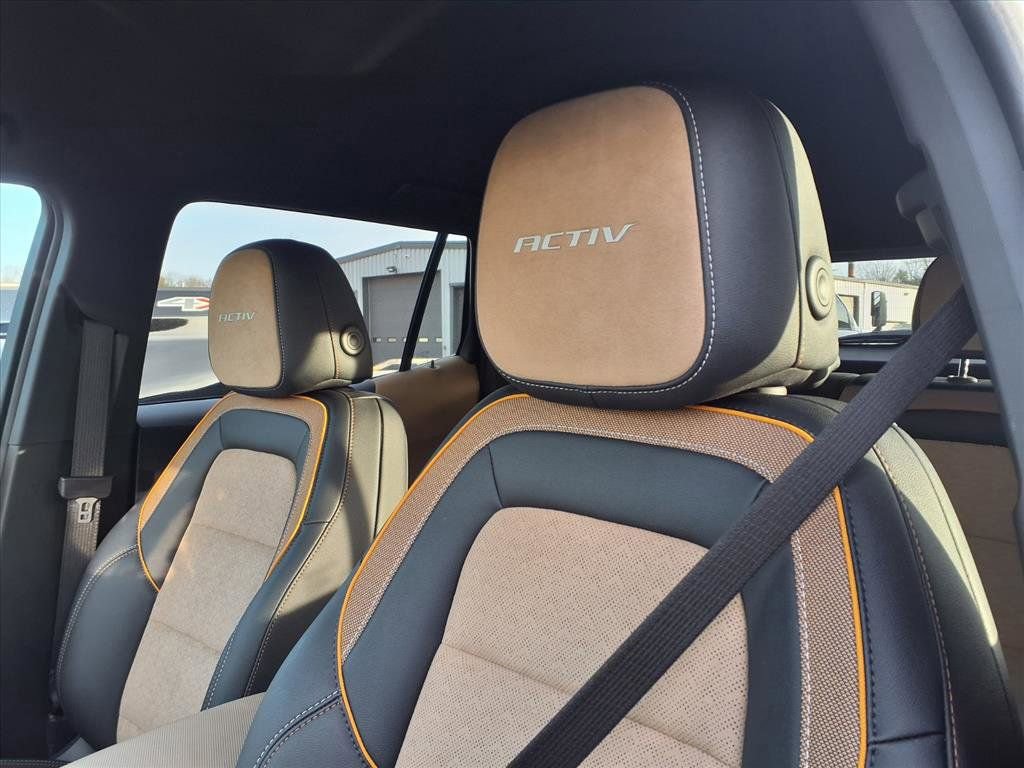 Used 2026 Chevrolet Equinox ACTIV image 10