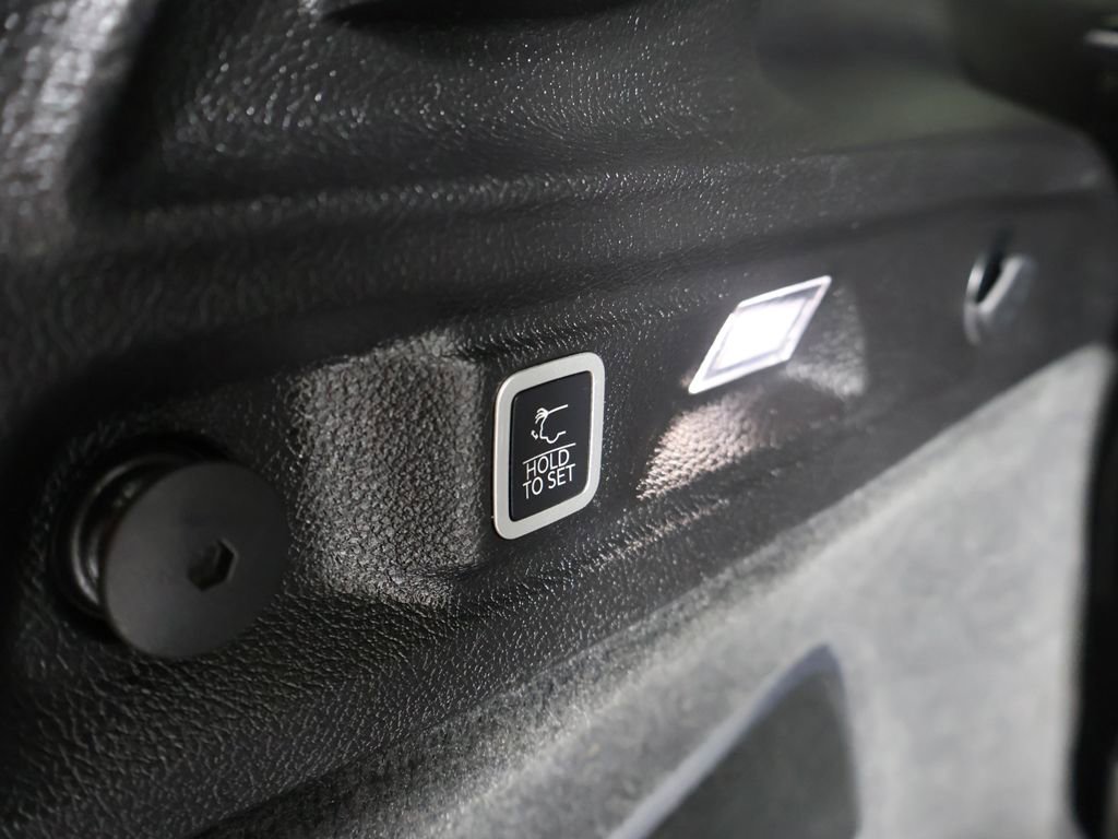 Used 2021 Jeep Grand Cherokee L Summit image 25