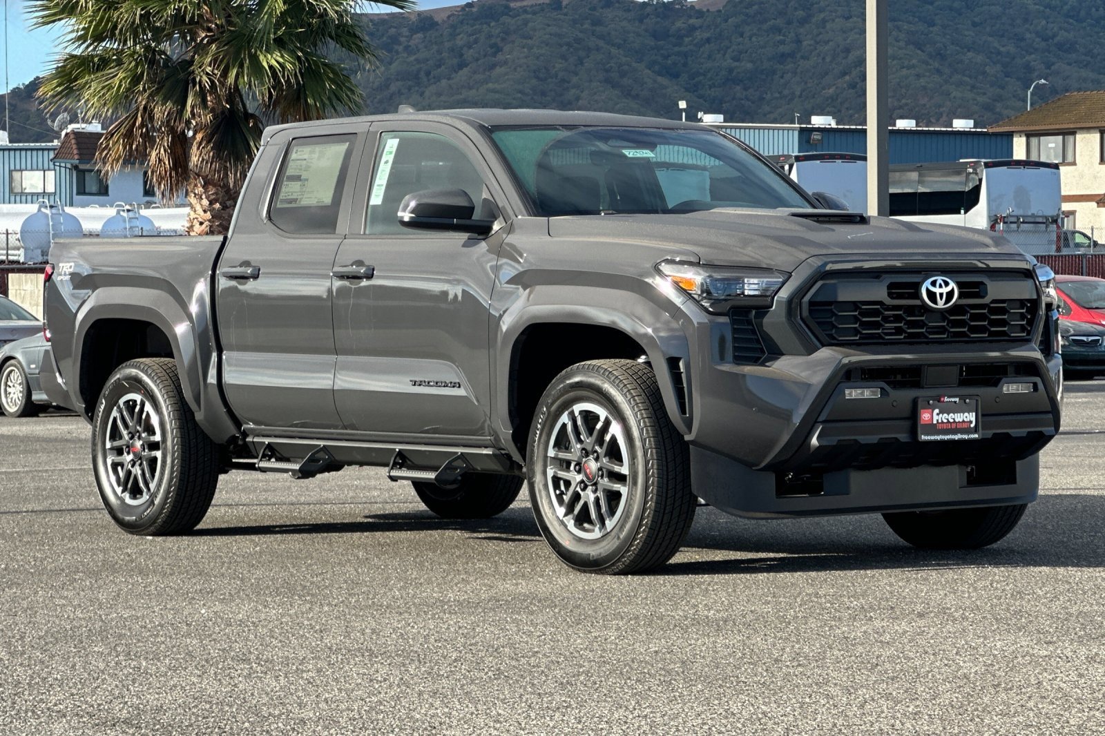New 2025 Toyota Tacoma TRD Sport video 2