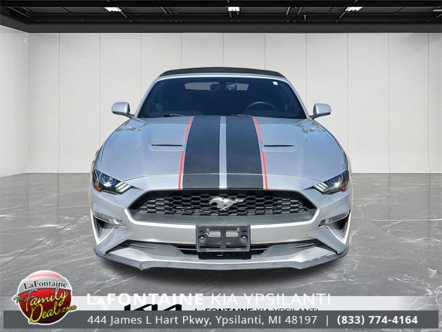 Used 2018 Ford Mustang Premium image 3