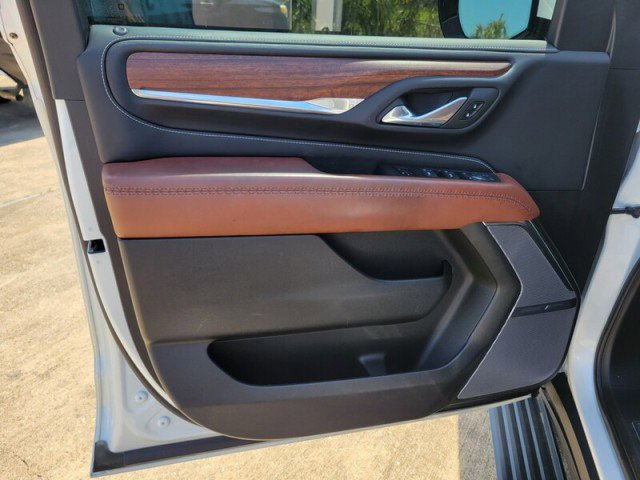 Used 2024 GMC Yukon XL Denali Ultimate image 28