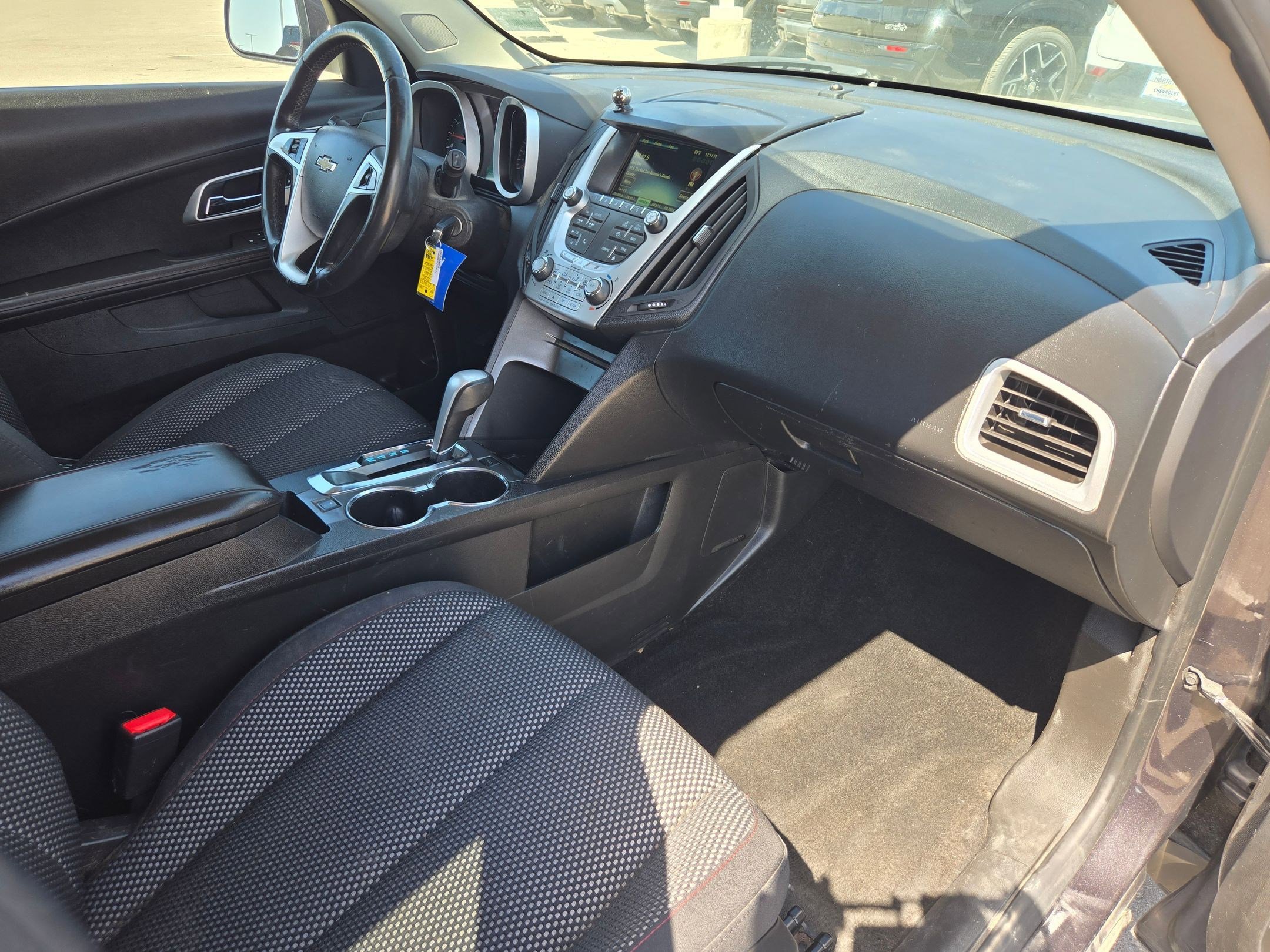 Used 2015 Chevrolet Equinox LT w/ Driver Convenience Package FWD image 21