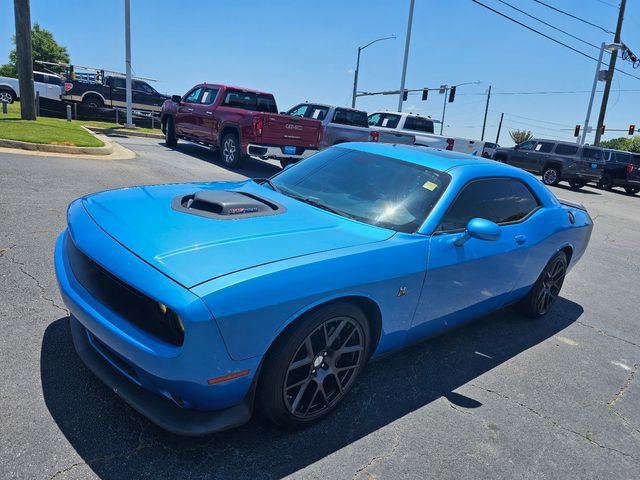 Used 2016 Dodge Challenger R/T Scat Pack RWD image 4
