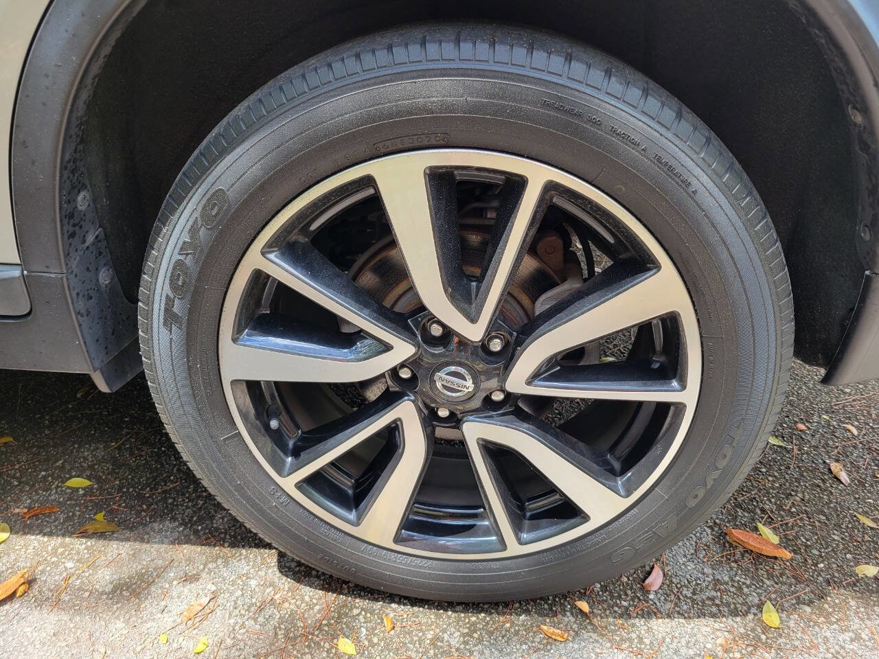 Used 2019 Nissan Rogue SL AWD/4WD image 17