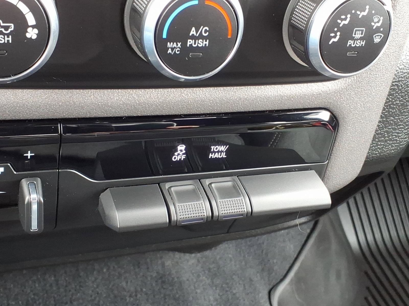 Used 2022 RAM 2500 Tradesman AWD/4WD image 19