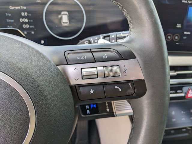 Used 2025 Hyundai Tucson Limited image 33