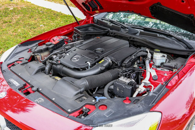 Used 2015 Mercedes-Benz SLK 250 image 25