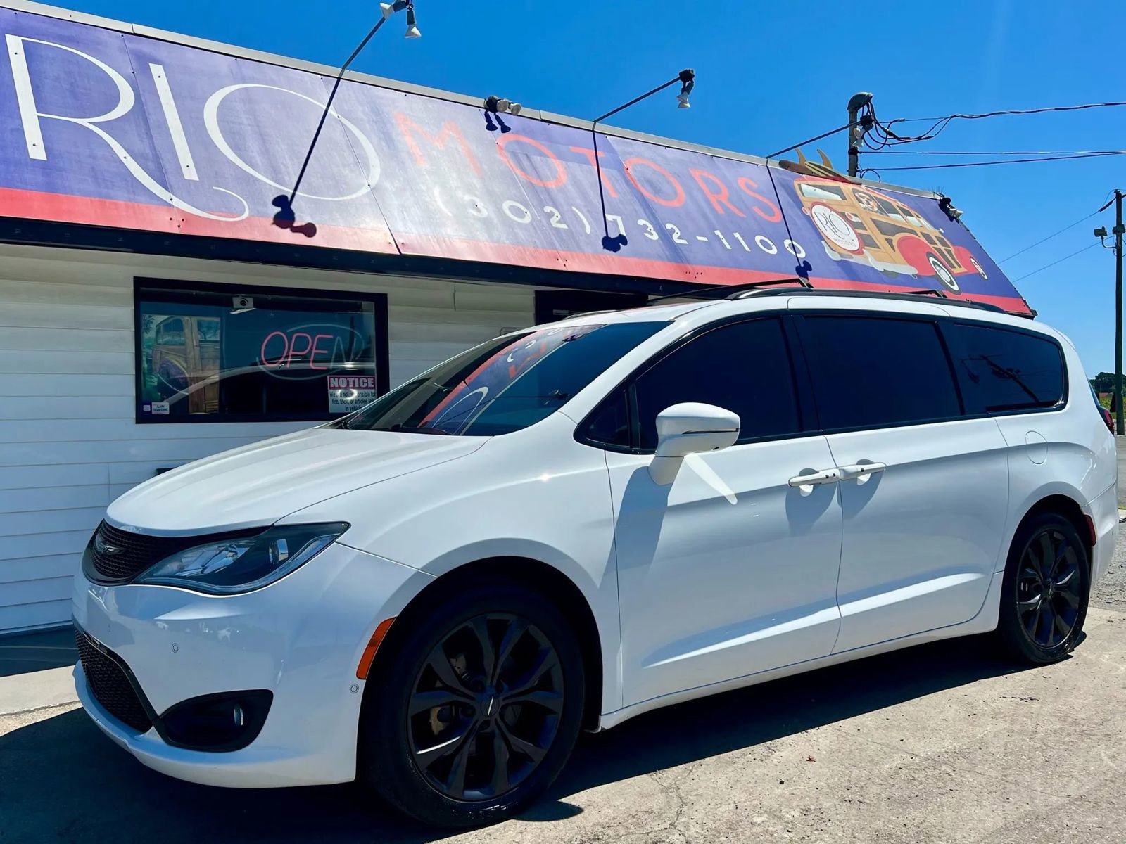 Used 2020 Chrysler Pacifica Limited