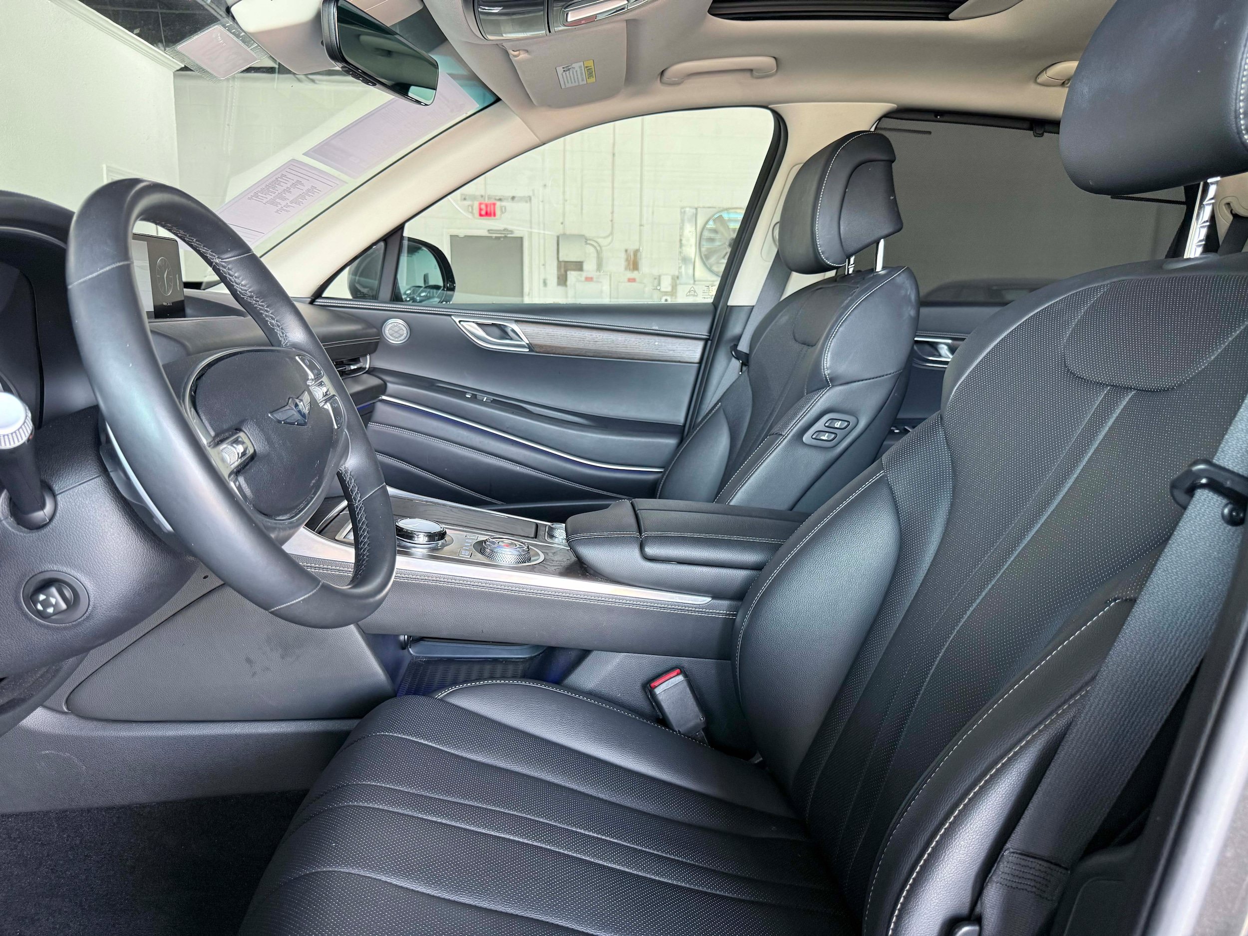 Used 2024 Genesis GV80 3.5T AWD/4WD image 11