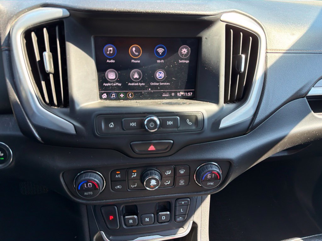 Used 2020 GMC Terrain SLE w/ Driver Convenience Package FWD image 2