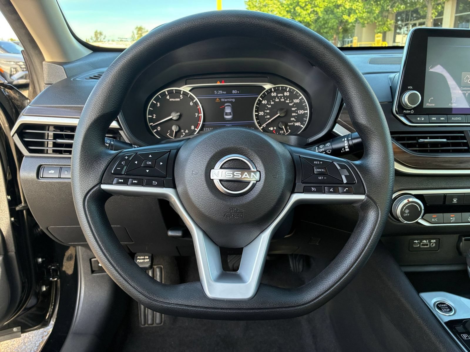 Used 2025 Nissan Altima 2.5 SV FWD image 27