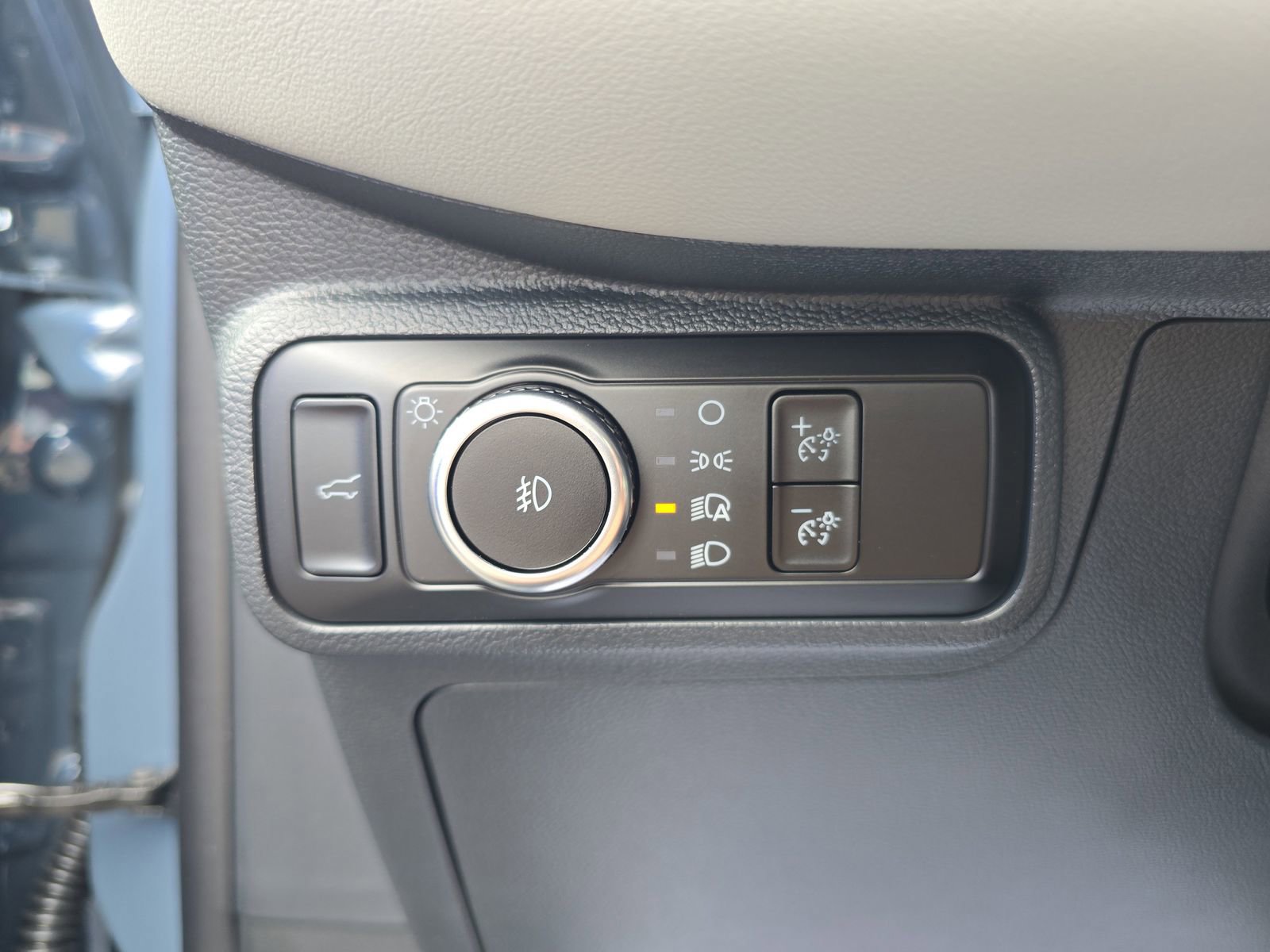 New 2026 Ford Explorer Active w/ Active Comfort Package image 20