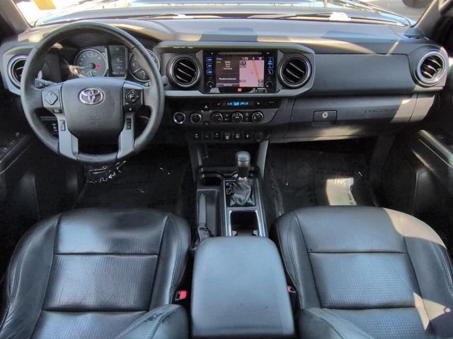 Used 2019 Toyota Tacoma TRD Sport AWD/4WD image 15