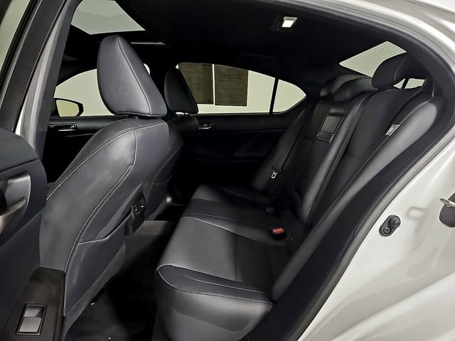 Used 2022 Lexus IS 300 w/ Premium Package RWD image 11
