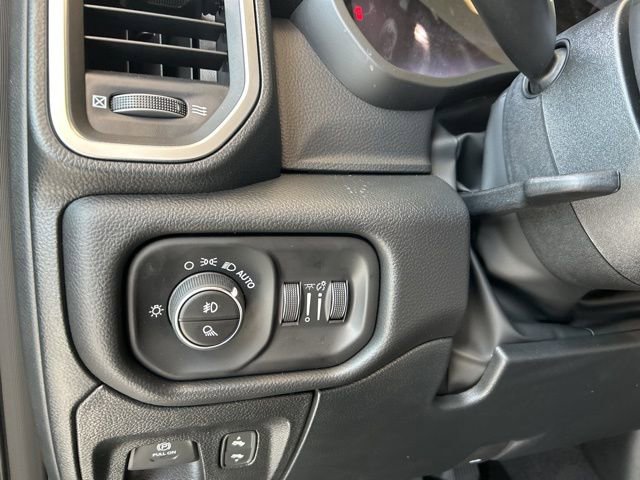 New 2026 RAM 1500 Big Horn AWD/4WD image 13