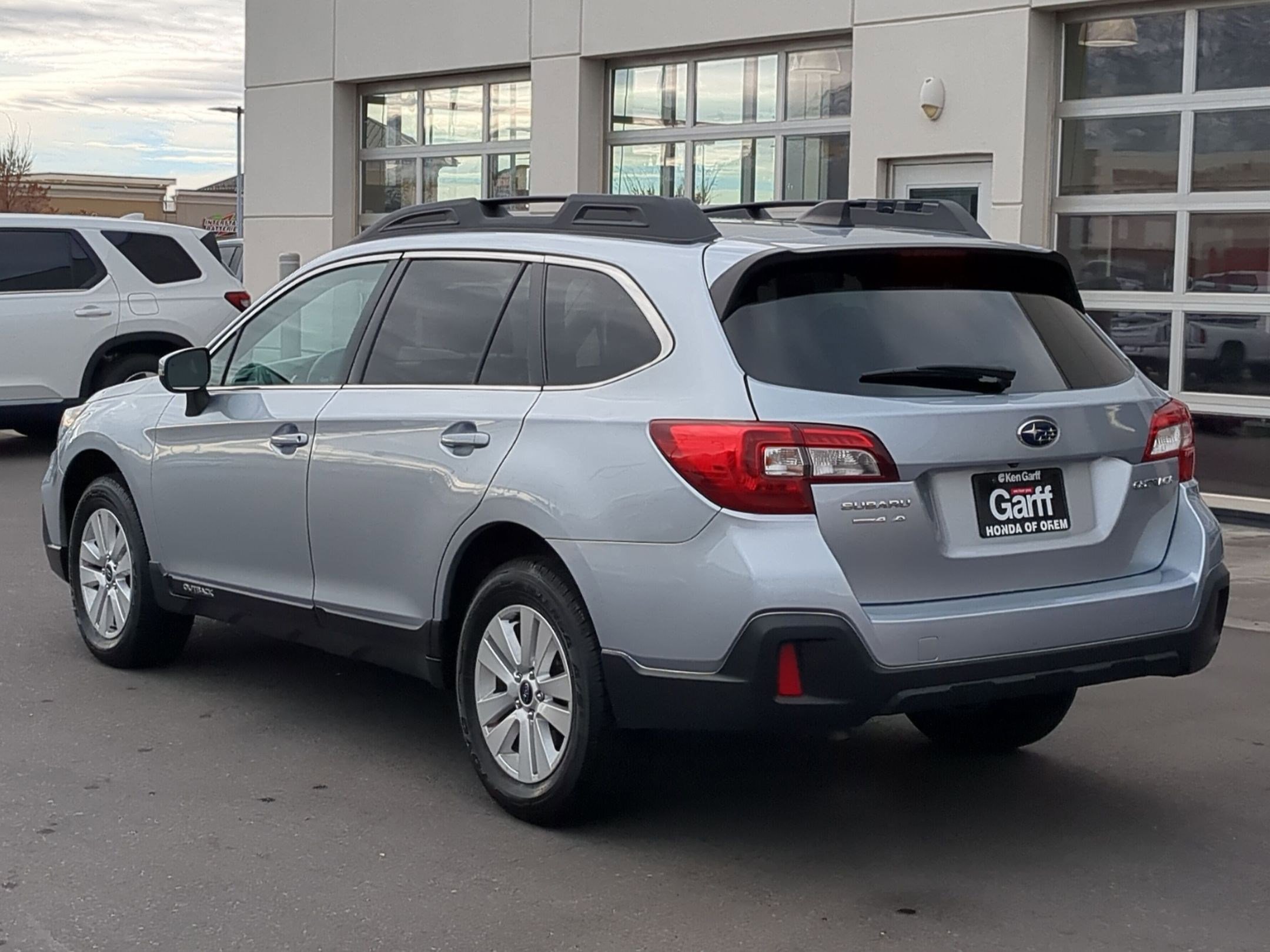 Used 2019 Subaru Outback 2.5i Premium image 8