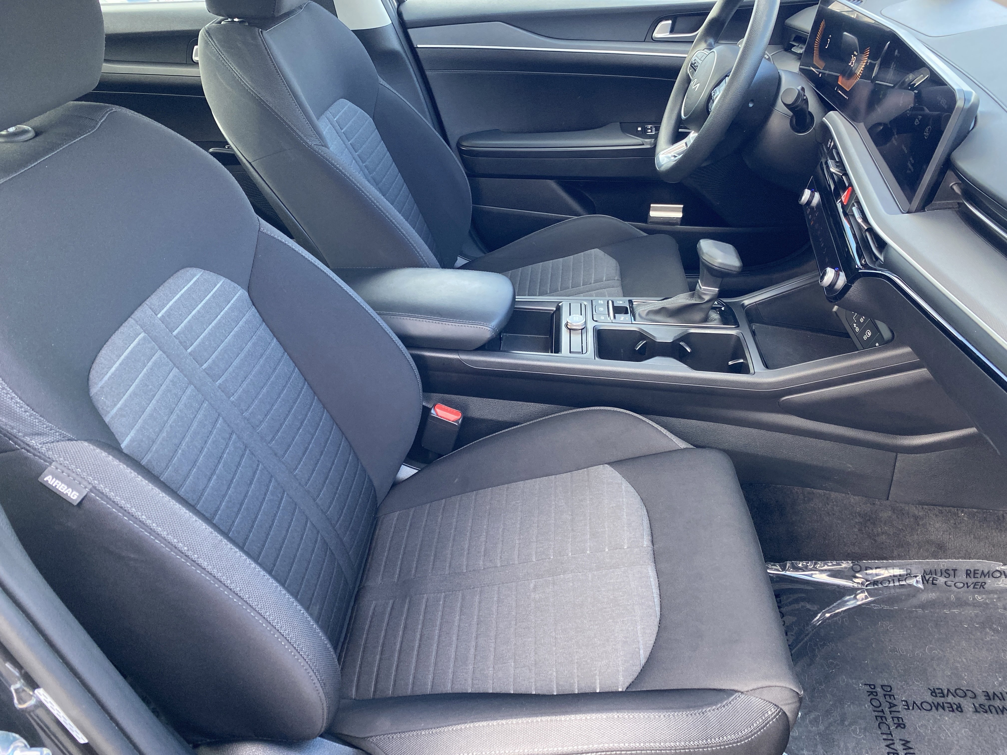 Used 2025 Kia K5 LXS FWD image 9