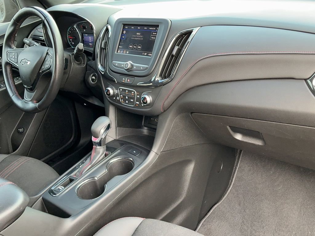 Used 2022 Chevrolet Equinox RS FWD image 20