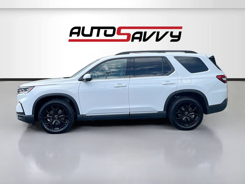 Used 2023 Honda Pilot Touring image 4