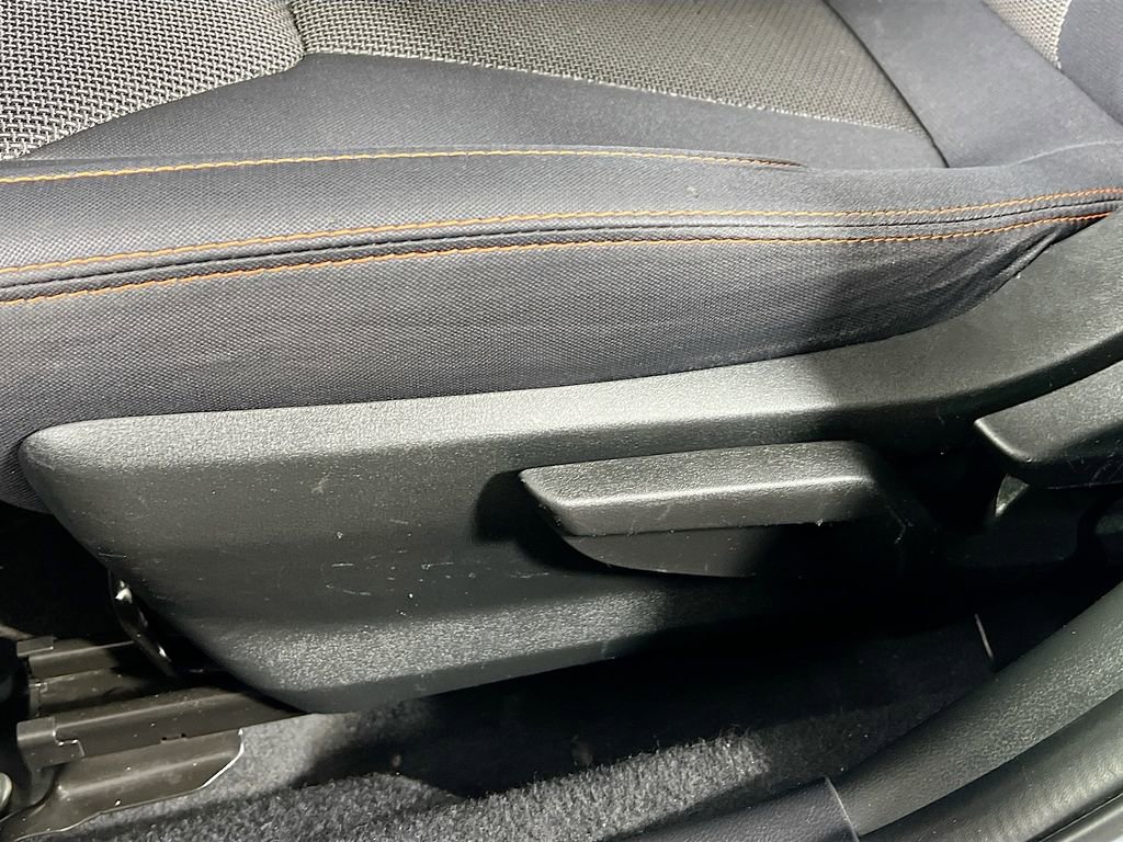 Used 2023 Subaru Crosstrek 2.0i Premium image 17