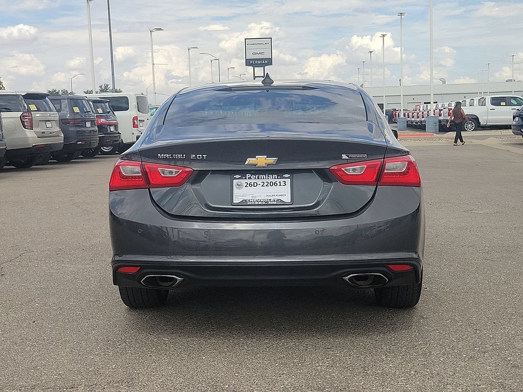 Used 2017 Chevrolet Malibu Premier w/ Premier Sun and Wheel Package FWD image 11
