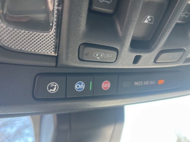 Certified 2022 Chevrolet Silverado 1500 High Country image 35