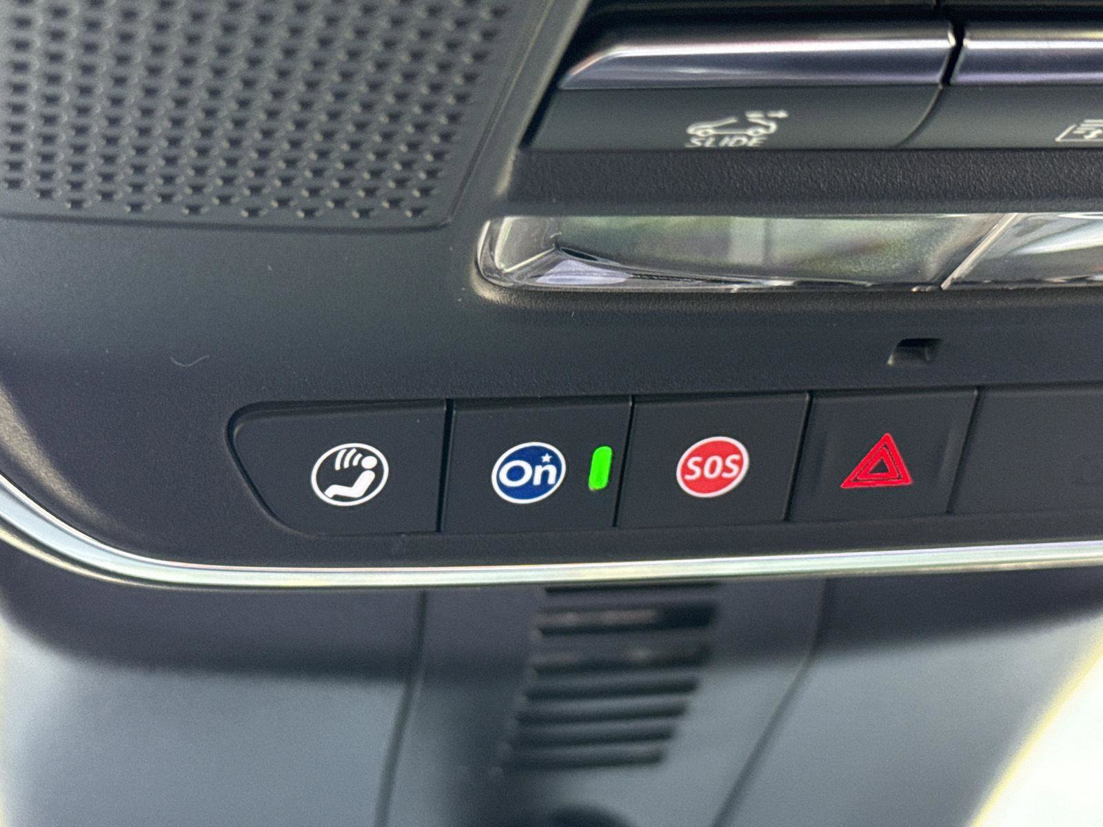 New 2026 Chevrolet Traverse RS w/ LPO, Floor Liner Package image 18