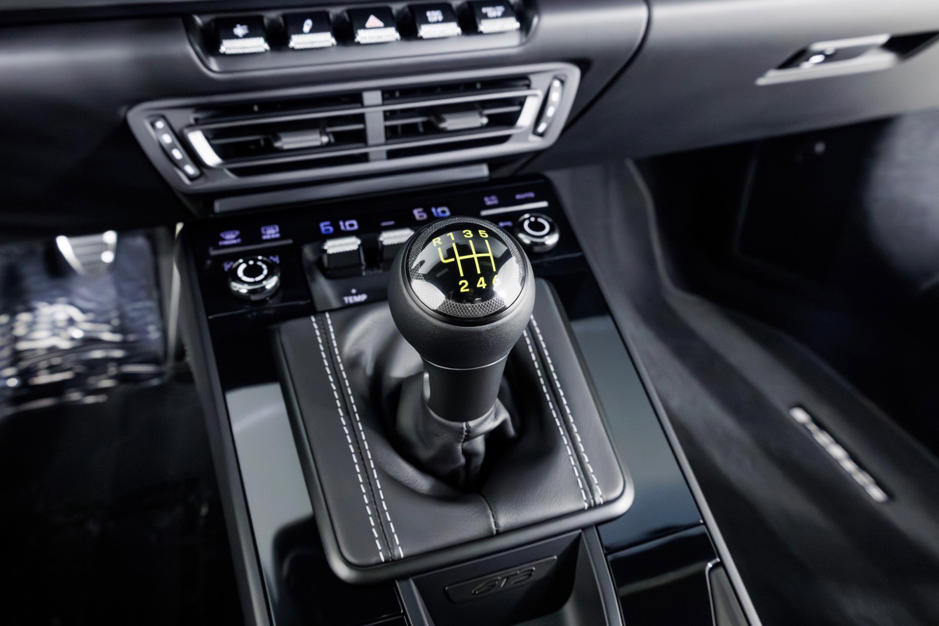 Used 2024 Porsche 911 GT3 image 23