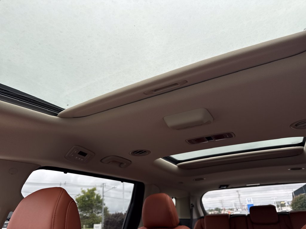 New 2027 Kia Carnival SX FWD image 25