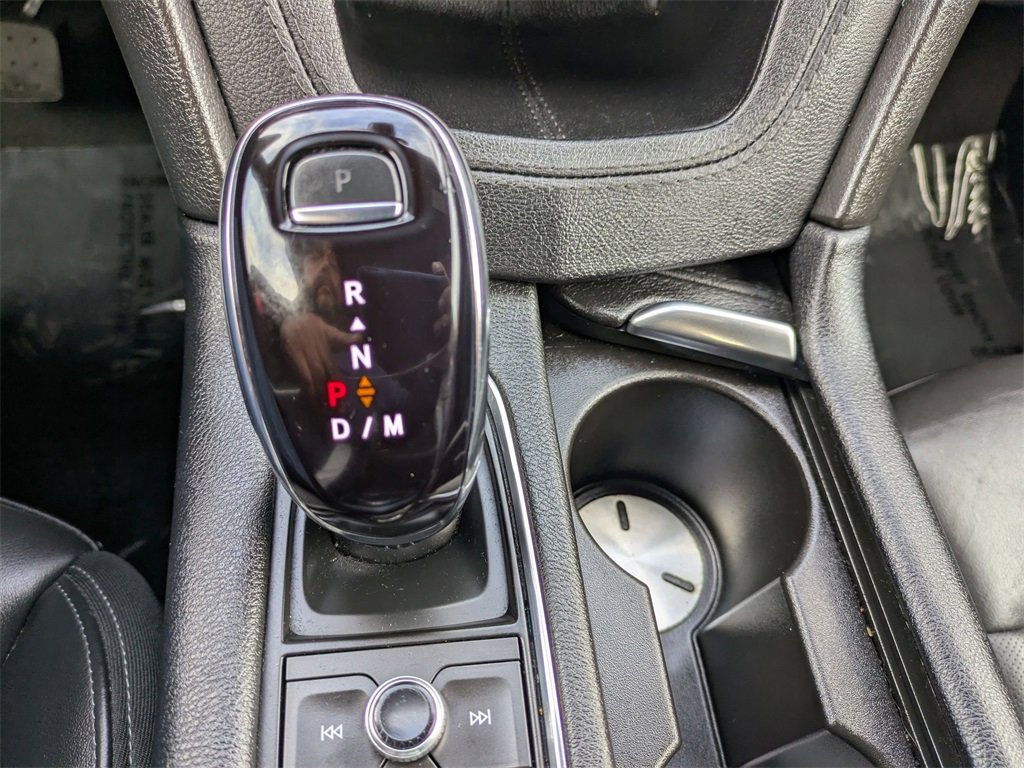 Used 2024 Cadillac XT6 Premium Luxury image 24