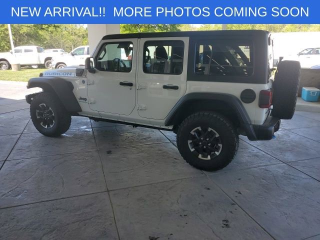 Used 2024 Jeep Wrangler Unlimited Rubicon 4xe w/ Capability Package image 4