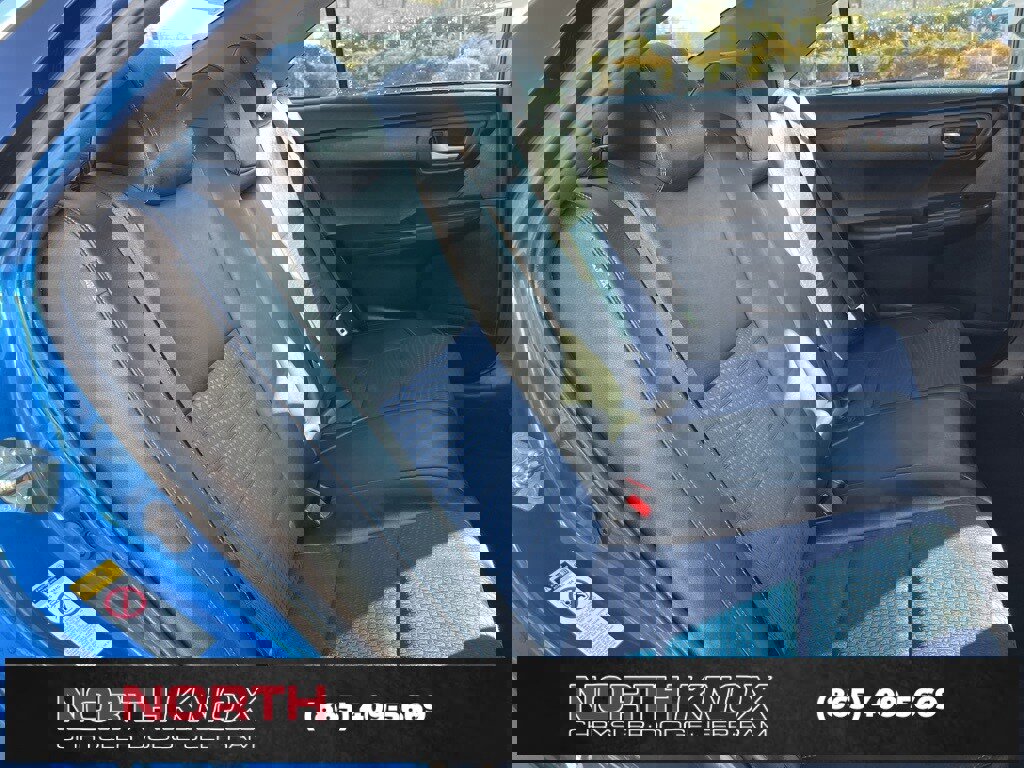 Used 2016 Toyota Camry SE image 23