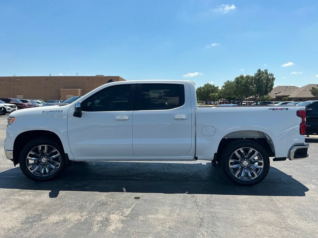 Used 2024 Chevrolet Silverado 1500 LT AWD/4WD image 12