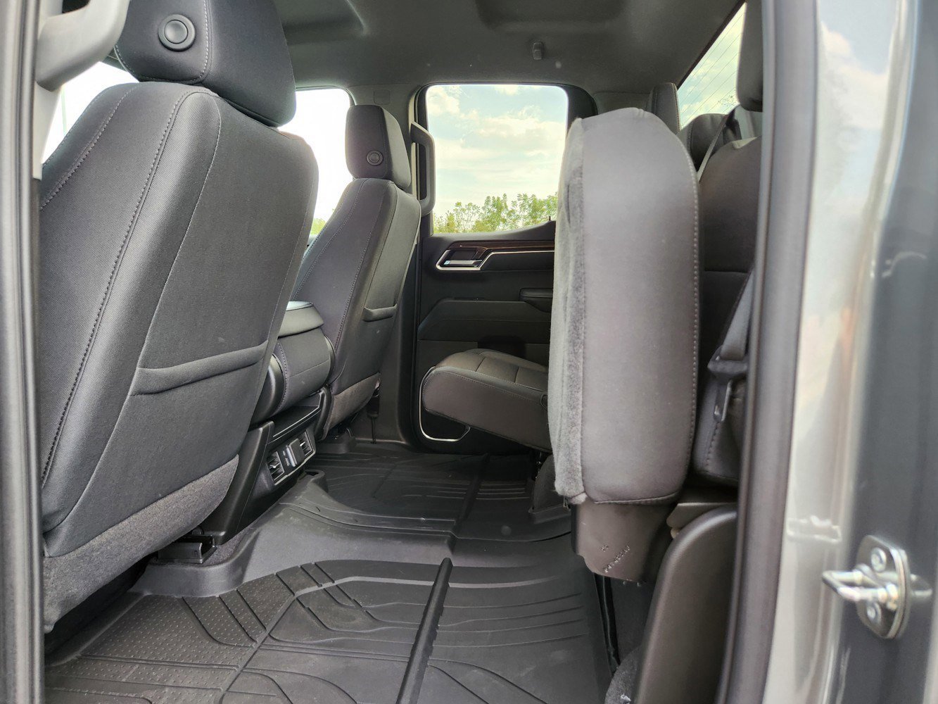 New 2026 Chevrolet Silverado 1500 LT w/ Protection Package image 21