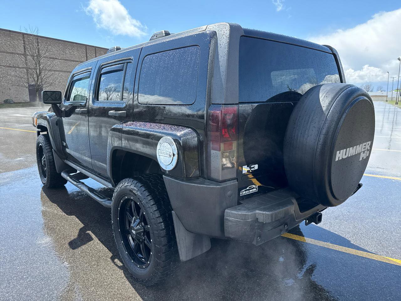 Used 2008 HUMMER H3 image 7