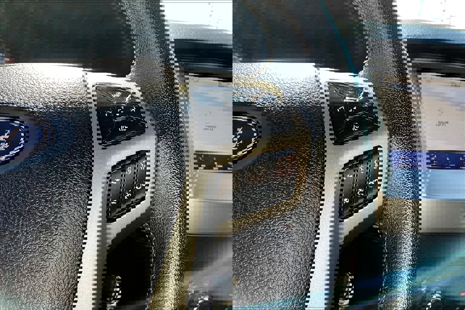 Used 2022 Ford Ranger XLT w/ Equipment Group 301A Mid image 23