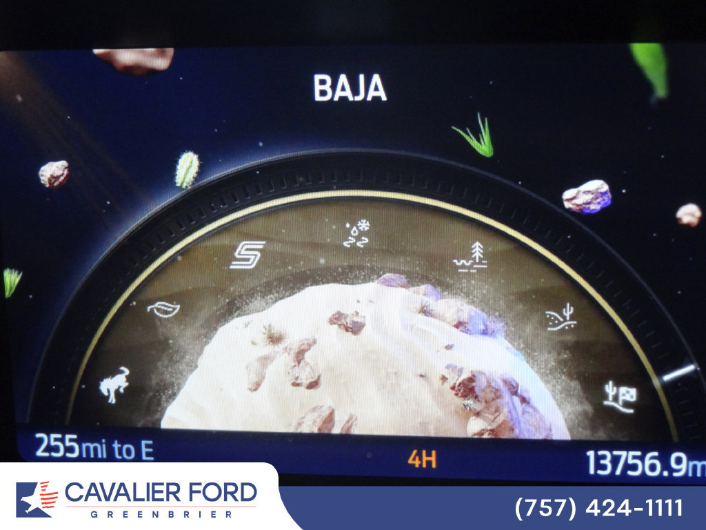 Certified 2024 Ford Bronco Wildtrak AWD/4WD image 40