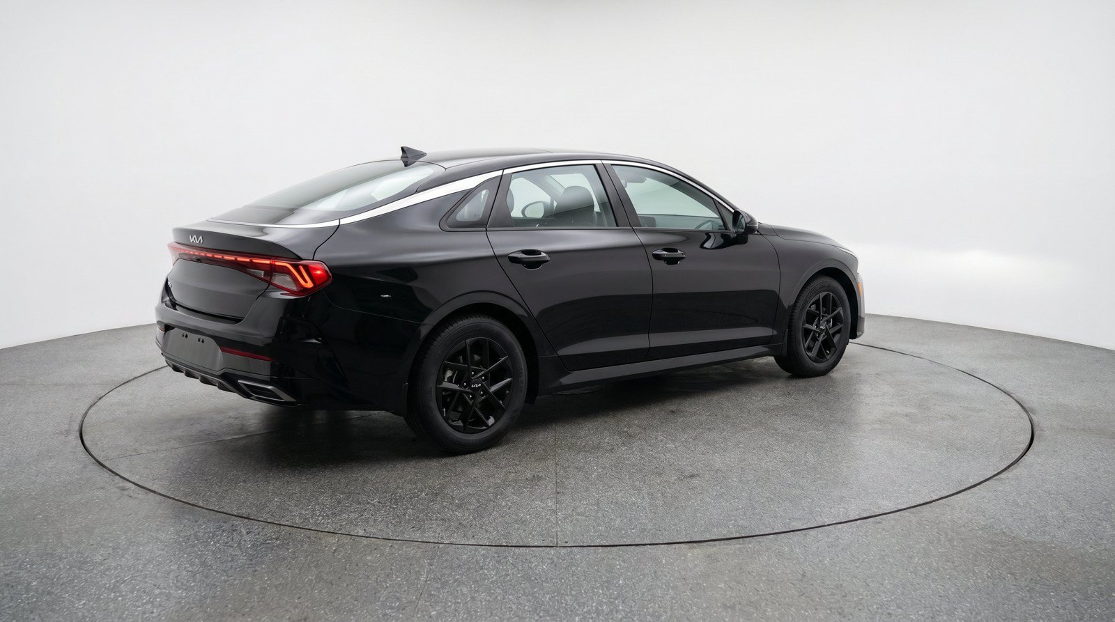 Used 2025 Kia K5 LXS FWD image 9