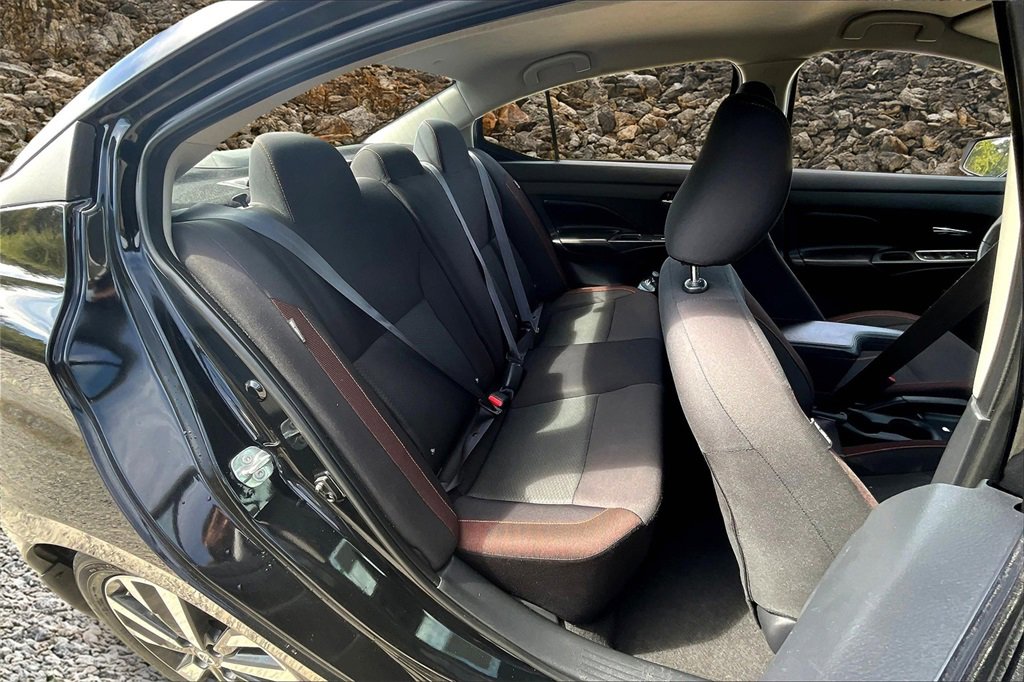 Used 2021 Nissan Versa SR image 26