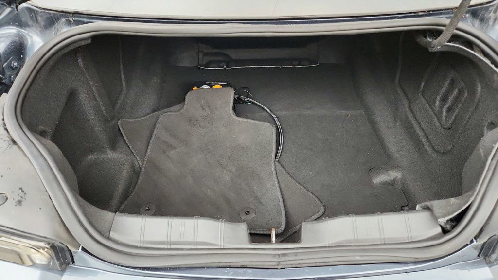 Used 2021 Chevrolet Camaro LT w/ RS Package image 20