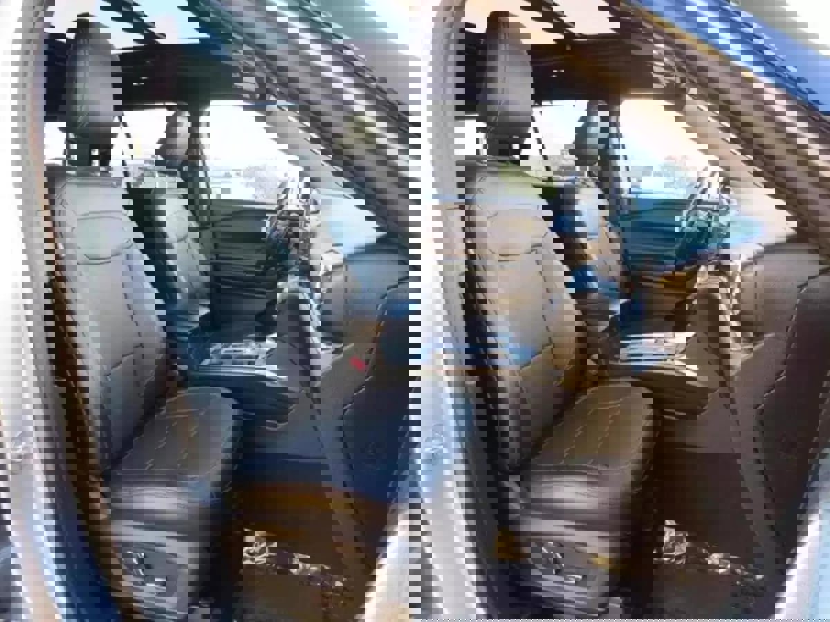 Used 2020 Ford Explorer Limited image 19