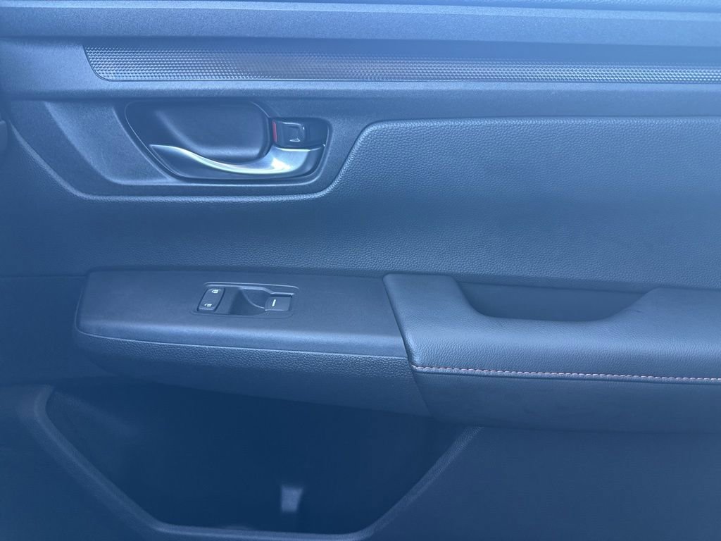 Used 2025 Honda CR-V Sport image 27