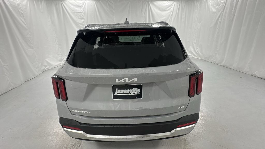 New 2026 Kia Sorento S AWD/4WD image 4