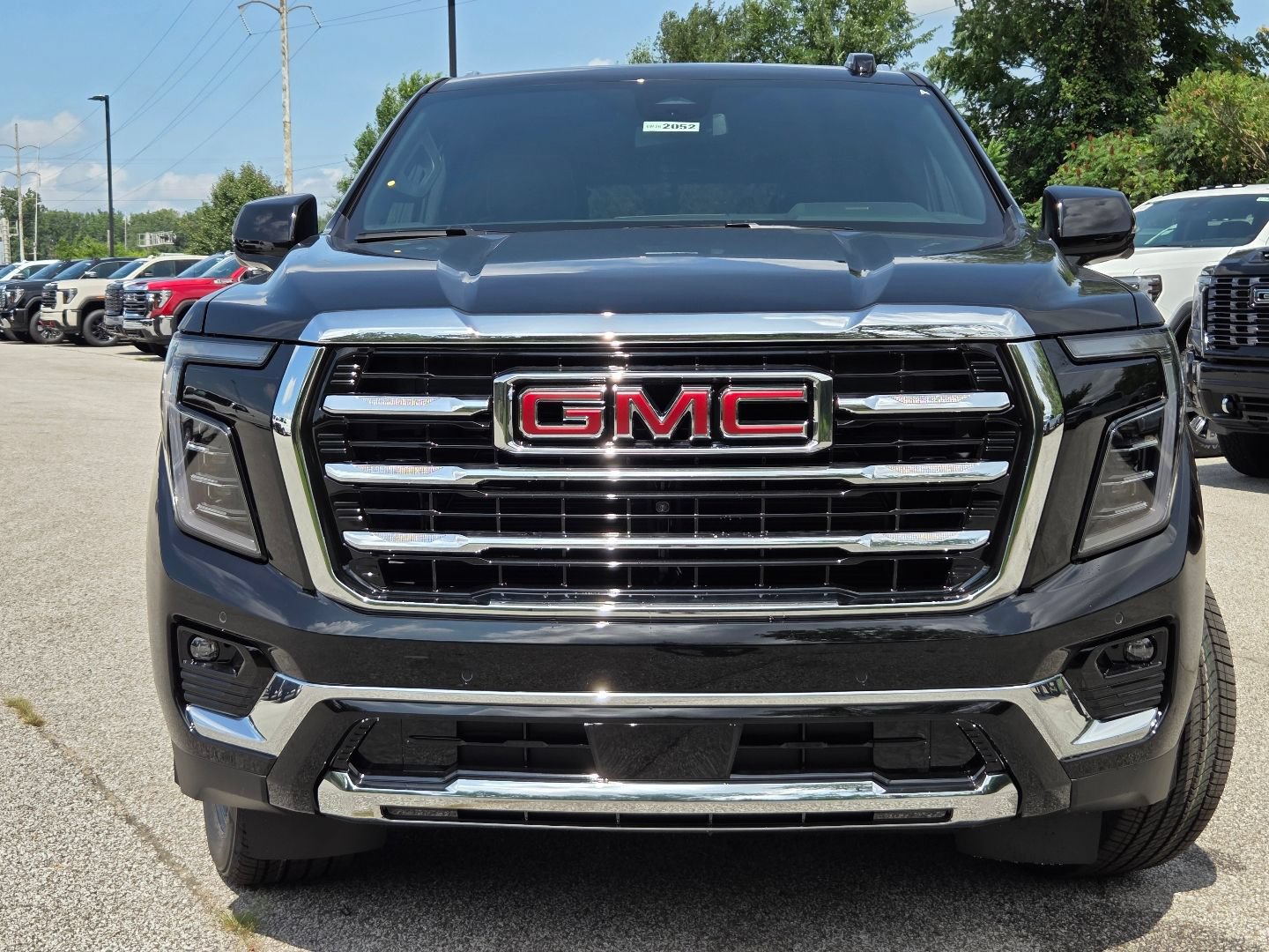 New 2026 GMC Yukon XL Elevation w/ LPO, Elevation Black Package AWD/4WD image 12