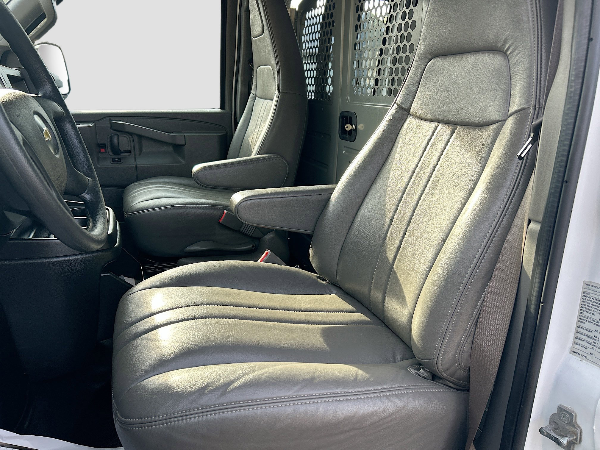 Used 2020 Chevrolet Express 2500 w/ Driver Convenience Package image 19